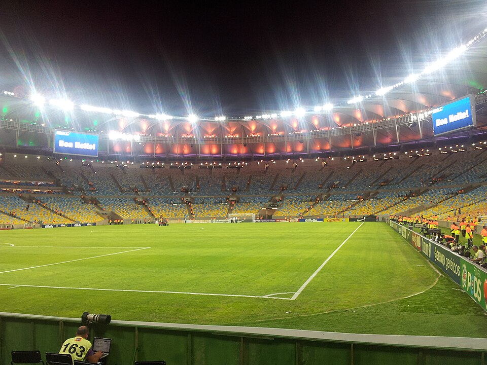 Vista del estadio Mineirão en noche de partido